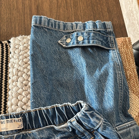 We the free cargo pants size 28 - Picture 6 of 11